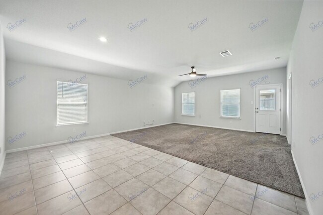Foto del edificio - 3317 Winoak Dr