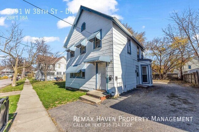 Foto del edificio - 3791 W 38th DN, Cleveland- Spacious 2 bedr...