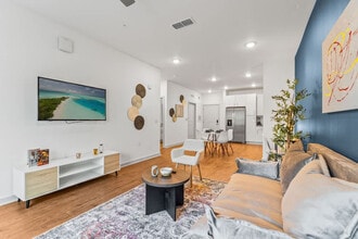 Building Photo - 14531 Star Water Rd