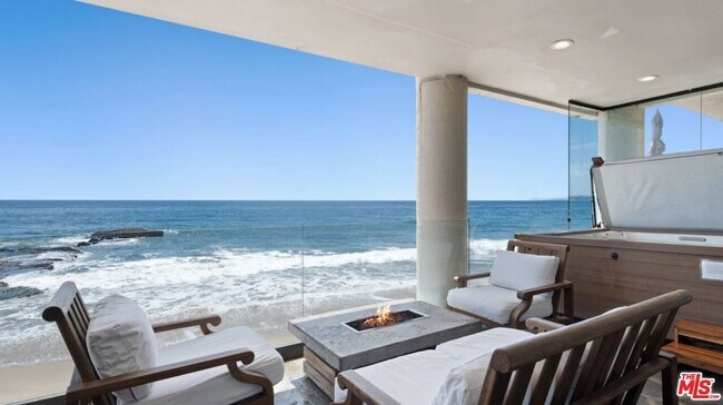 Foto del edificio - 25252 Malibu Rd