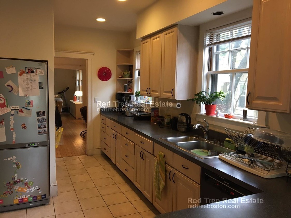 Photo - 85 Abbotsford St (Boston, MA)