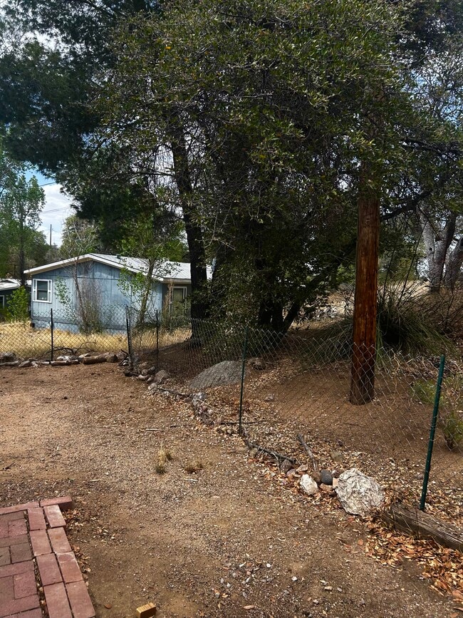 Building Photo - 1790 E Timberline Way