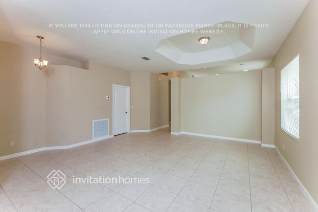 Building Photo - 5804 NW 49th Ln