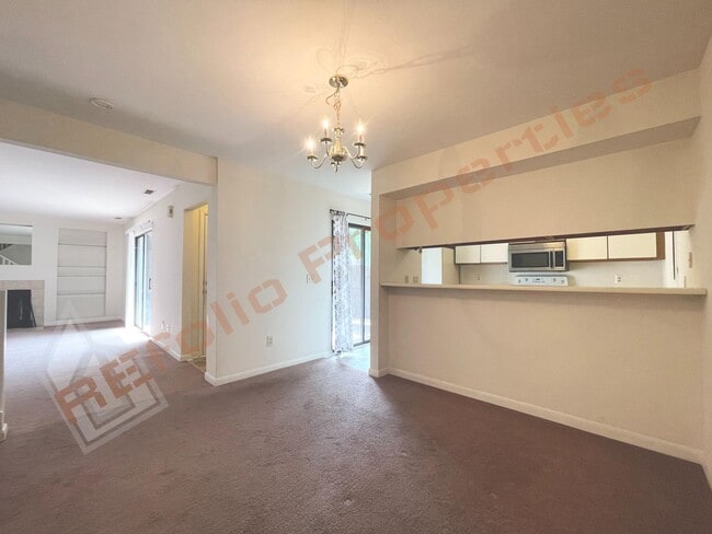 Building Photo - 143 Brookberry Cir