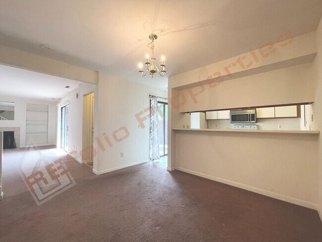 Foto del edificio - 143 Brookberry Cir