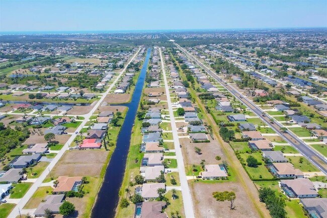 Foto del edificio - 4 White Marsh Ln
