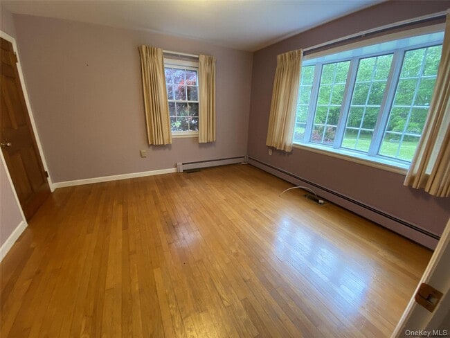 Building Photo - 2464 NY-82