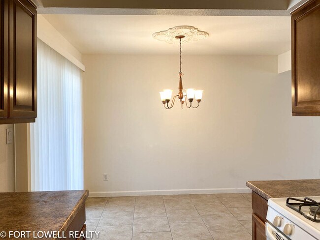 Foto del edificio - 3840 N 43rd Ave
