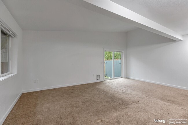 Building Photo - 2020 Hollow Dale Pl