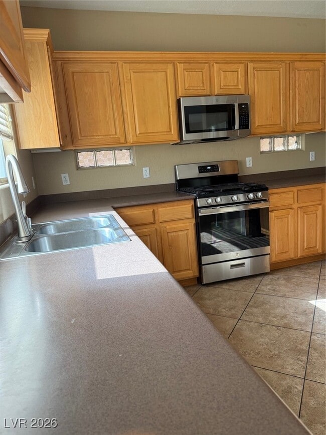 Building Photo - 7641 Zermatt Ave