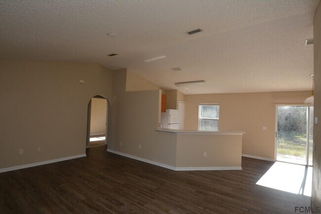 Building Photo - 84 Foxhall Ln
