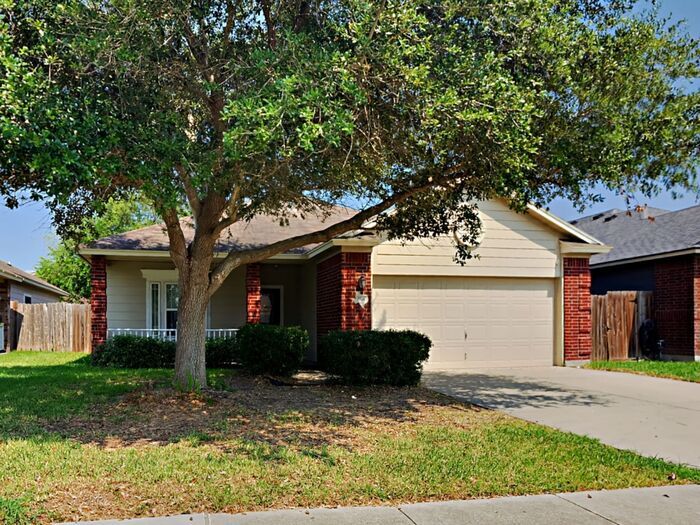 Foto principal - *No Application Fees *$500 off 1st month r...