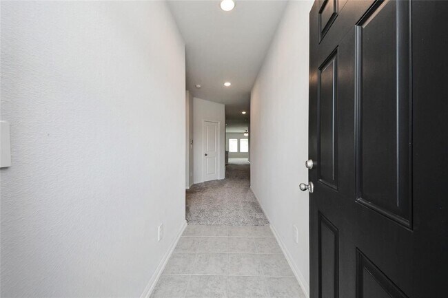 Building Photo - 15102 Wiltshire Castle Ln