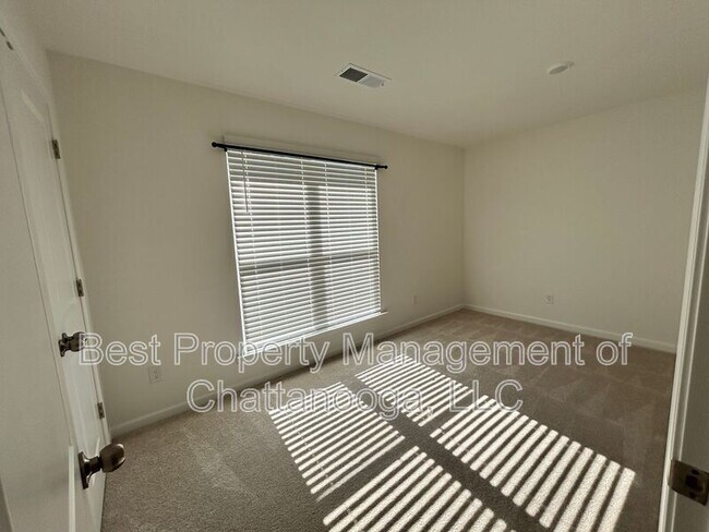 Foto del edificio - 4154 Tillie Cir