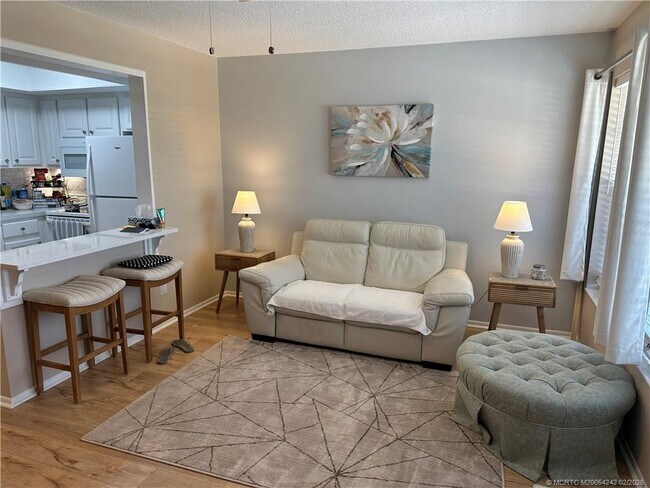 Foto del edificio - 2929 SE Ocean Blvd