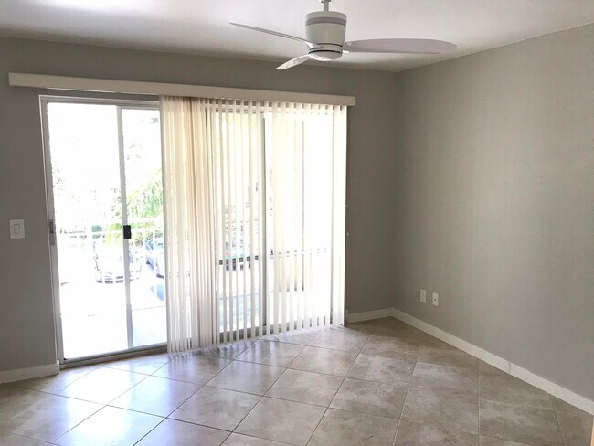 Building Photo - 1760 Palm Cove Blvd