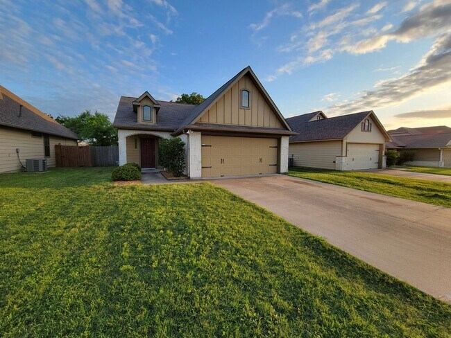 Foto del edificio - AVAILABLE NOW!! Bryan - Autumn Lakes - 3 b...