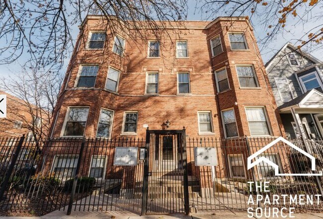 Foto del edificio - 2453 N Spaulding Ave