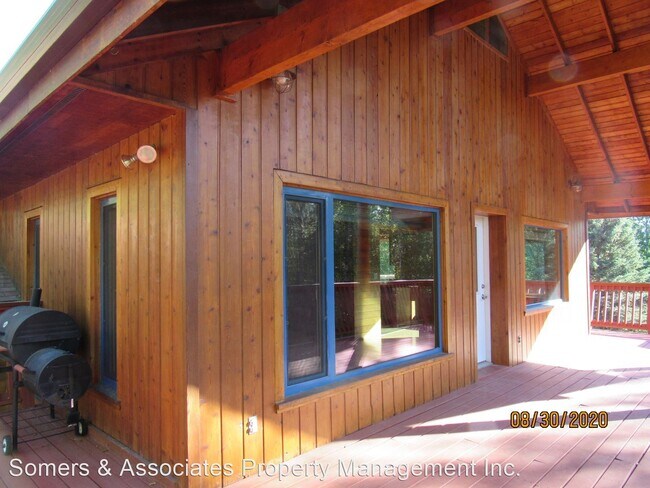 Building Photo - 4 br, 3 bath House - 782 Bennett Rd.