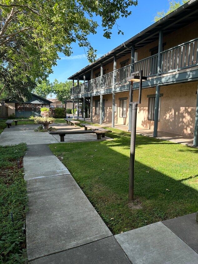 569 Curtin Ln Unit 7, Sonoma, CA 95476 Condo for Rent in Sonoma, CA