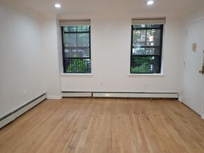 Building Photo - 426 Carlton Ave