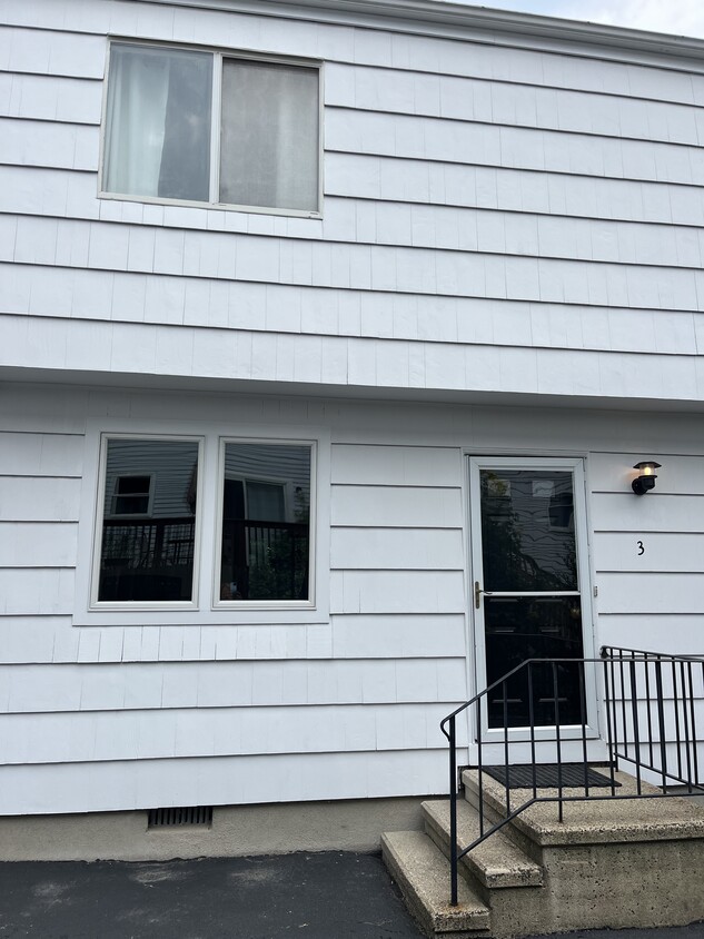 Primary Photo - 426 Courtland Ave