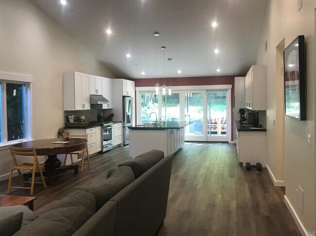 Foto del edificio - 54 Hillview Ave
