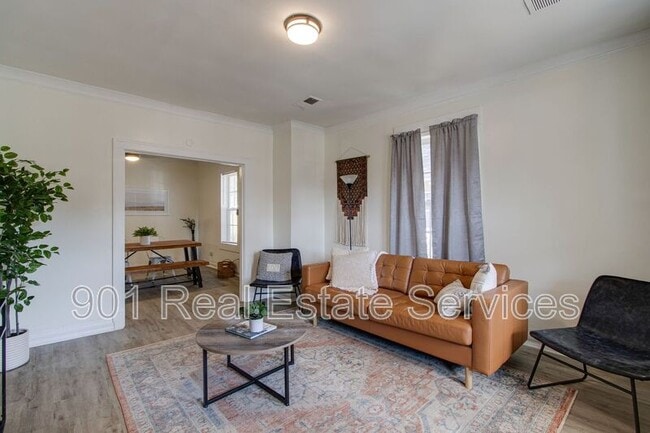 Foto del edificio - 1954 Manila Ave