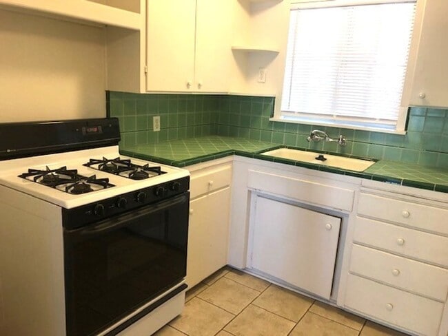 Building Photo - 11160 Rosarita Dr