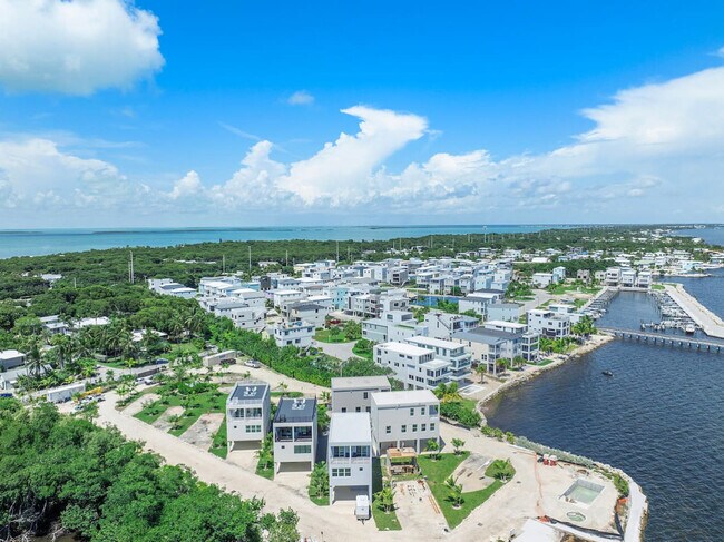 Foto del edificio - 99 Seaside Ave