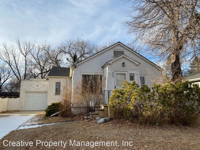 Building Photo - 4 br, 2 bath House - 509 23rd St NW