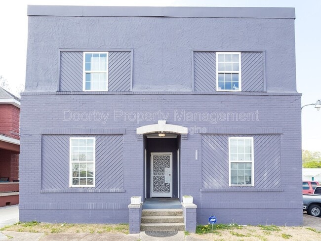 Building Photo - 1202 Duncan Ave