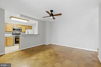 Building Photo - 1300 Army Navy Dr