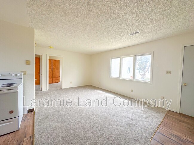 Foto del edificio - 1264 N 6th St
