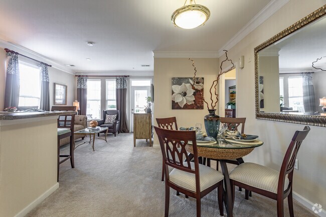 1HAB,1BA,-727SF The Kestrel - Falcon Creek