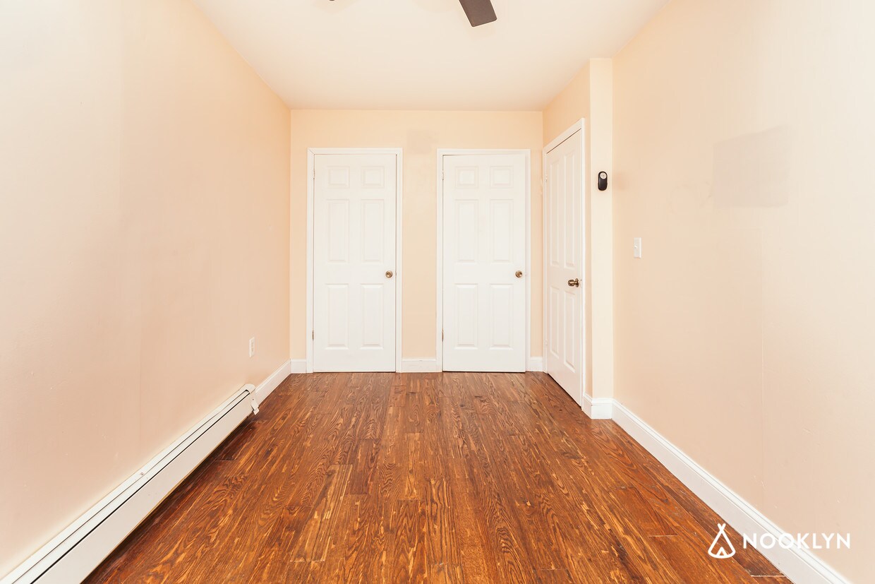 Primary Photo - 1146 Dekalb Ave