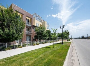 Building Photo - 11104 Owen Ridge Way