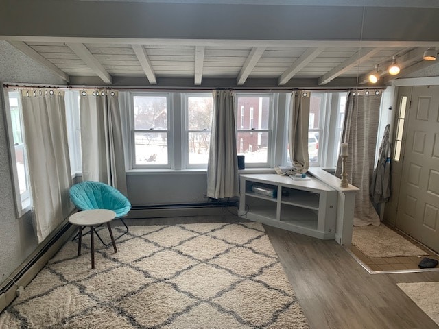 Building Photo - 807 E South Ave