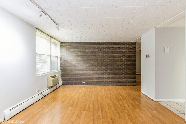Foto del edificio - 425 South Blvd