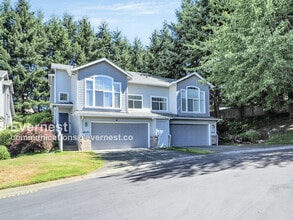 Building Photo - 4123 Fieldstone Dr