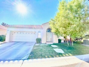 Building Photo - 10121 Cardinal View Pl