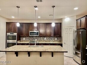 Building Photo - 9975 W Foothill Dr