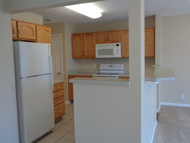 Foto del edificio - 2615 River Meade Way