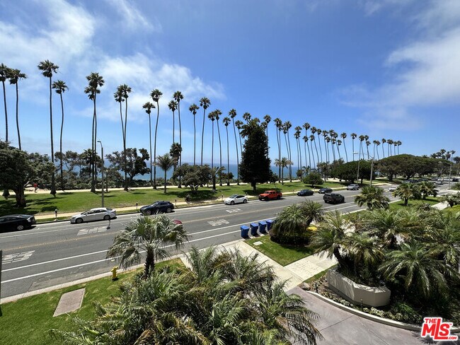 Foto del edificio - 515 Ocean Ave
