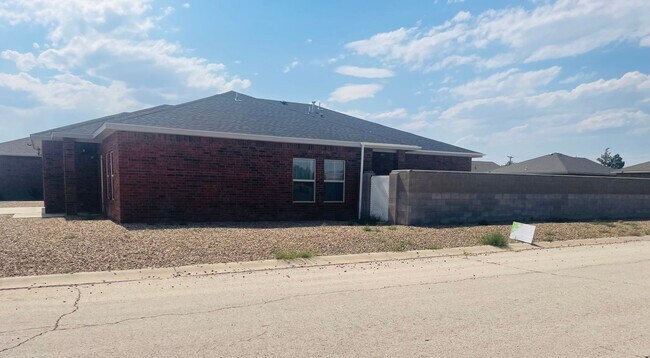 Foto del edificio - Your Ideal Home: 3 Large Bedrooms, 2 Bathr...