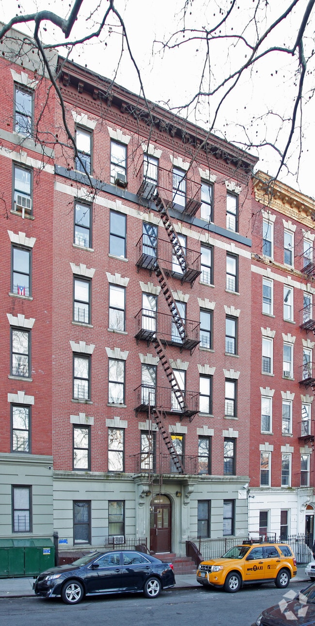 Building Photo - 516 W 136th St