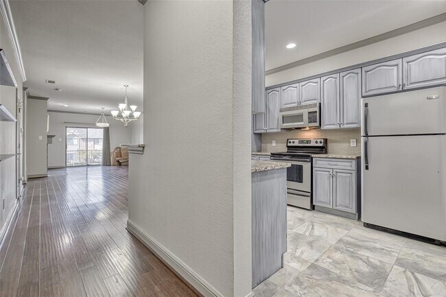 Building Photo - 1879 Signal Ridge Pl