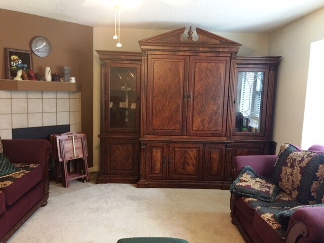 Building Photo - 2273 Tina Dr