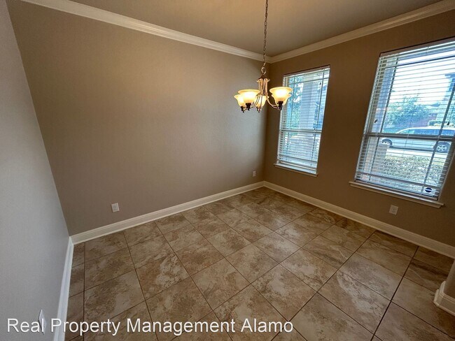 Building Photo - 4 br, 3 bath House - 13245 Willow Dust