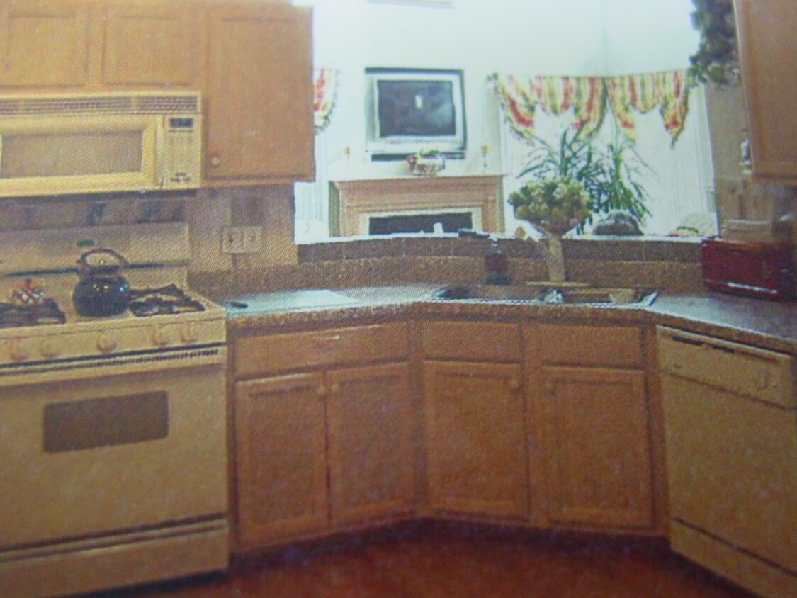 Building Photo - 8047 Sierra Woods Ln